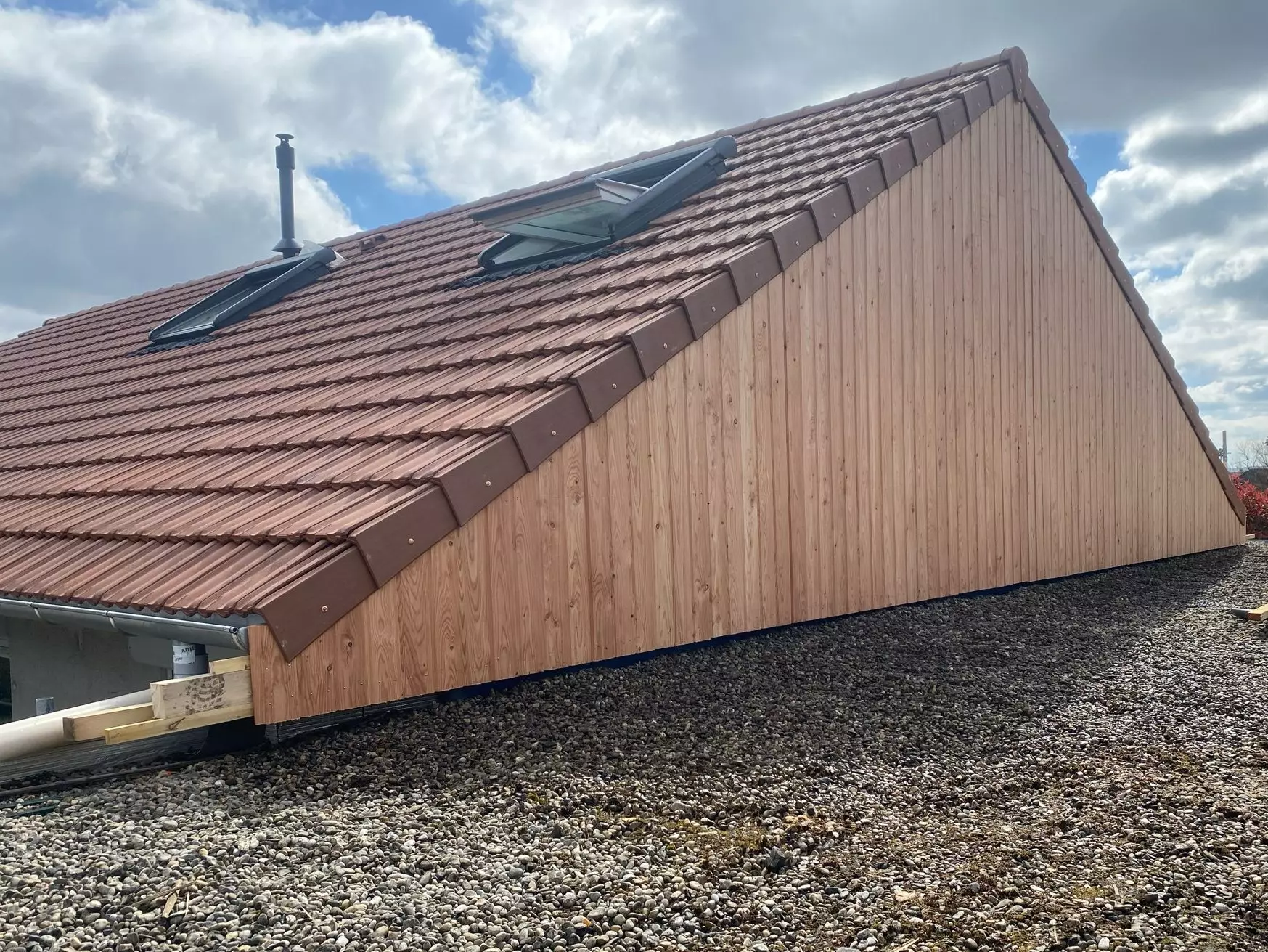 Rénovation globale sur combles aménagés à Vernaison (1)