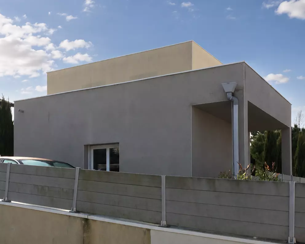 Maison-en-style-architectural-moderne-a-Ternay-avant-travaux