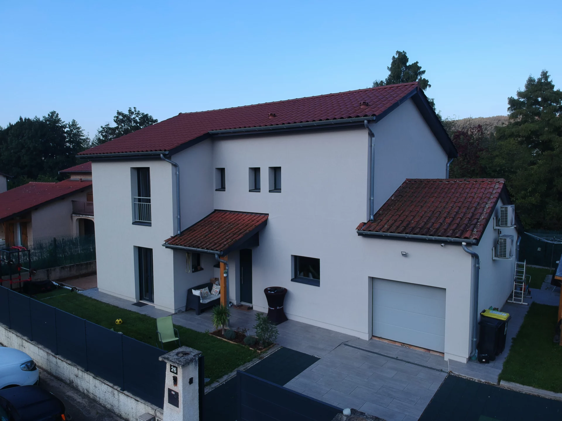 Surélévation complète d'une maison à Brignais